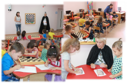 Кабинет детского творчества
Шахматно-игровой кабинет  посещают дети старшего дошкольного возраста в соответствии с расписанием непрерывной образовательной деятельности на учебный год, а так же проводятся совместные познавательные мероприятия для родителей и детей